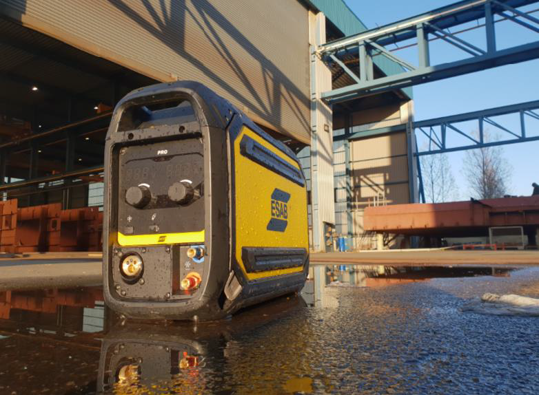 Блок подачи Robust Feed защищен от дождя, единственный на рынке (IP44) Блок подачи Robust Feed защищен от дождя, единственный на рынке (IP44)