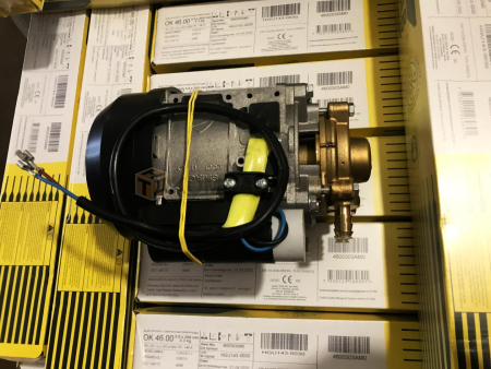 Насос ESAB Pump OCF2 and Mig 4000/5000iw Насос ESAB Pump OCF2 and Mig 4000/5000iw