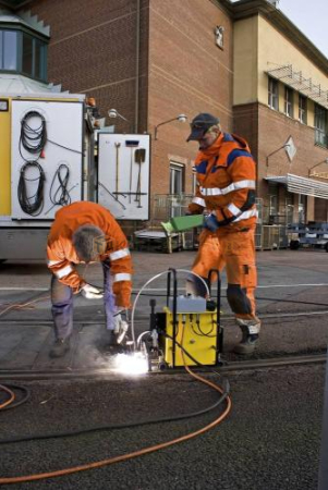 Минитрактор Tramtrac 2 Минитрактор ESAB Tramtrac 2