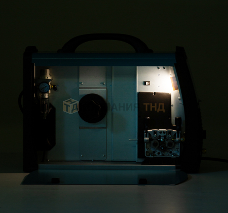 Сварочный аппарат Grovers COMBO-200 AC/DC для всех видов сварки Сварочный аппарат Grovers COMBO-200 AC/DC